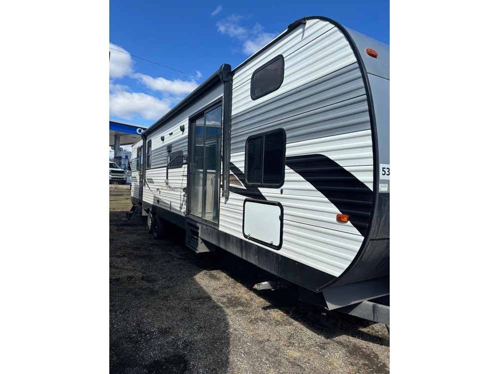 2024 Sportsmen Sportsmen Destination 362bh alt