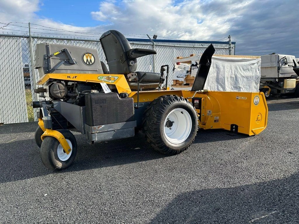 2012 Walker Mowers Model H 27i alt