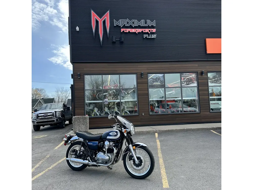2022 Kawasaki W800