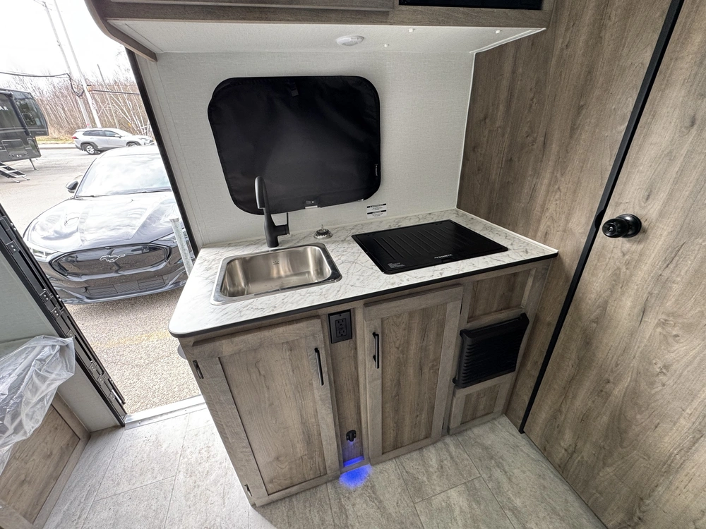 Prolite Escapade 14 Escapade 2025 alt