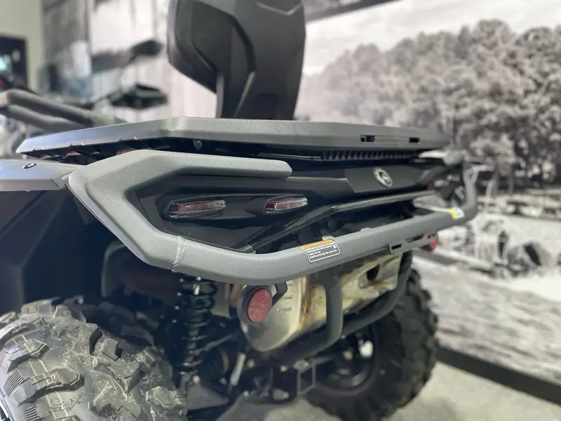 2025 Can-Am OUTLANDER MAX 850 XT **NOUVEAU LOOK ET NOUVEAU MOTEUR 999CC**