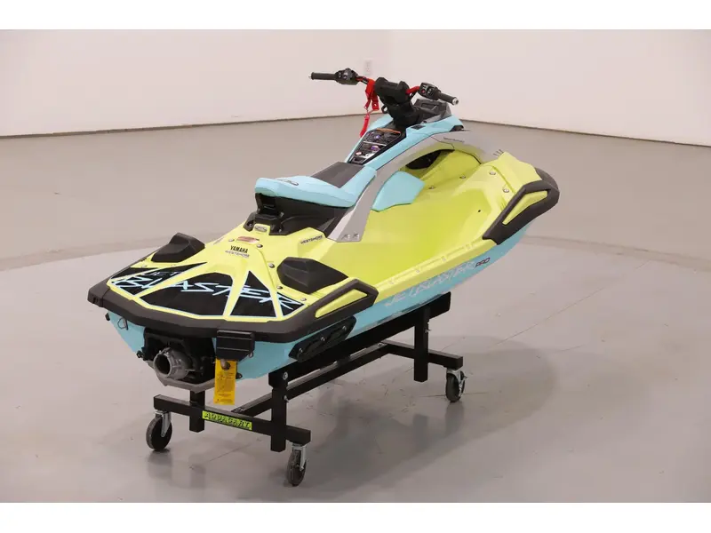 2025 Yamaha JETBLASTER PRO 2