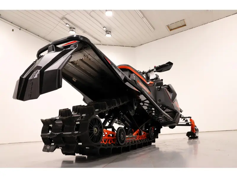 2025 Polaris PATRIOT 9R SWITCHBACK ASSAULT 146 9R 146