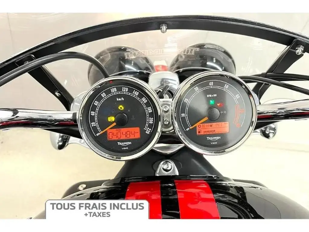 2018 Triumph ROCKET III ROADSTER
