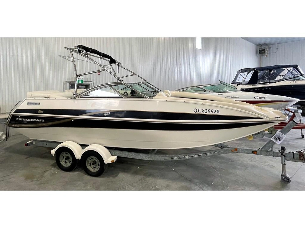 2005 Princecraft 250 Vacanza alt