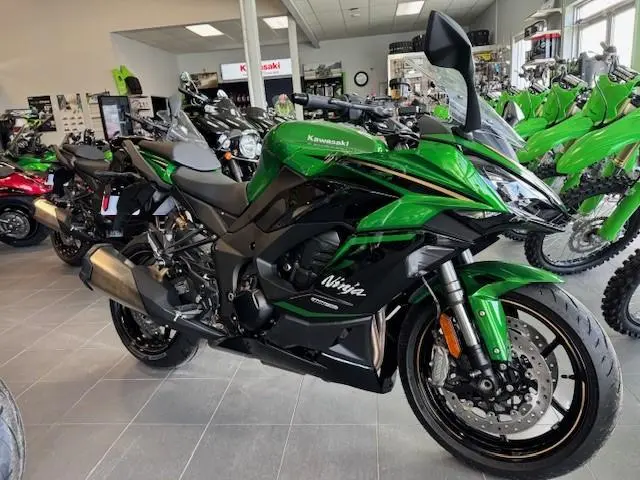 2025 Kawasaki NINJA 1100 SX SE