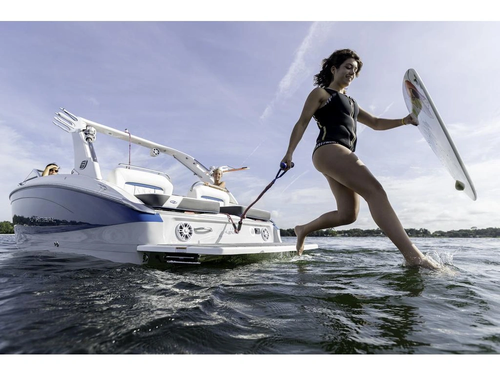 Regal Ls6 Surf 2026 alt
