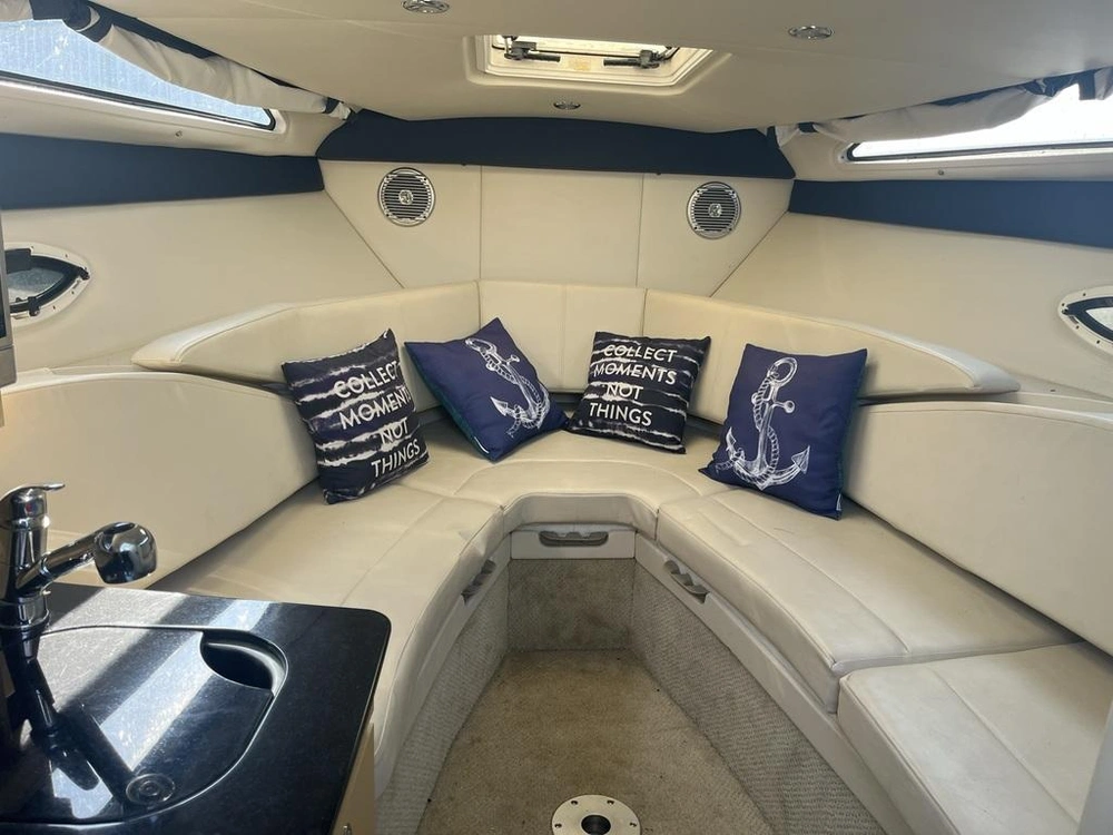 2012 Bayliner 255 alt