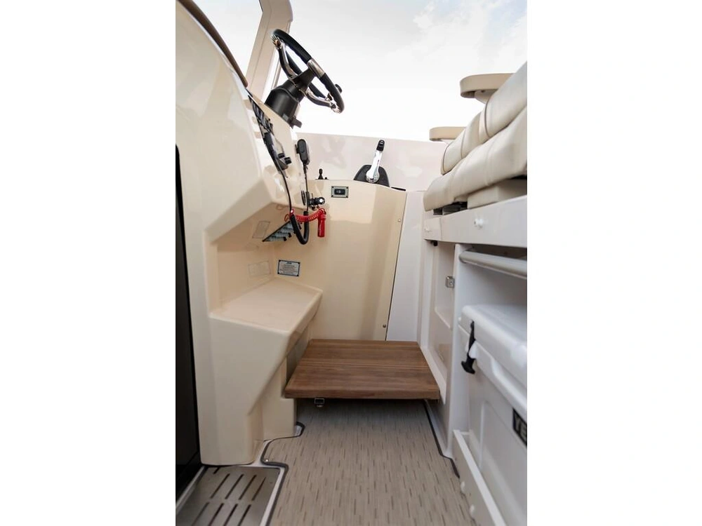 Regal Sav 33 2026 alt