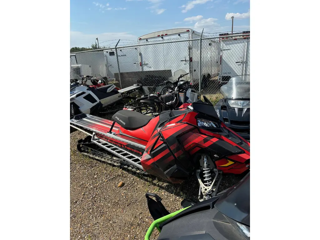 2018 Polaris SNO-18 800 Pro