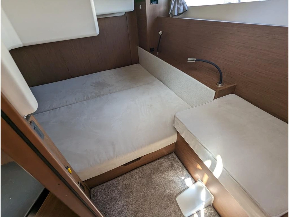 Jeanneau Nc 33 2018 alt