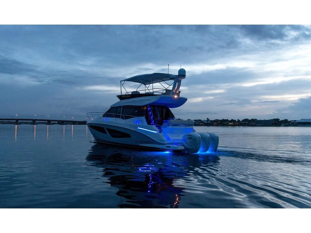 Regal 42 Fxo 2026 alt