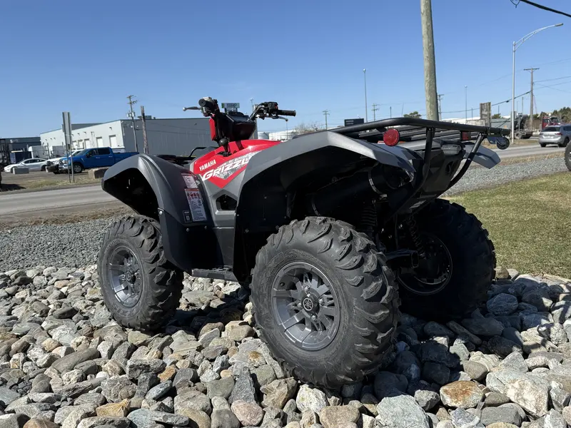 2025 Yamaha GRIZZLY 700 EPS *À partir de 3.99%