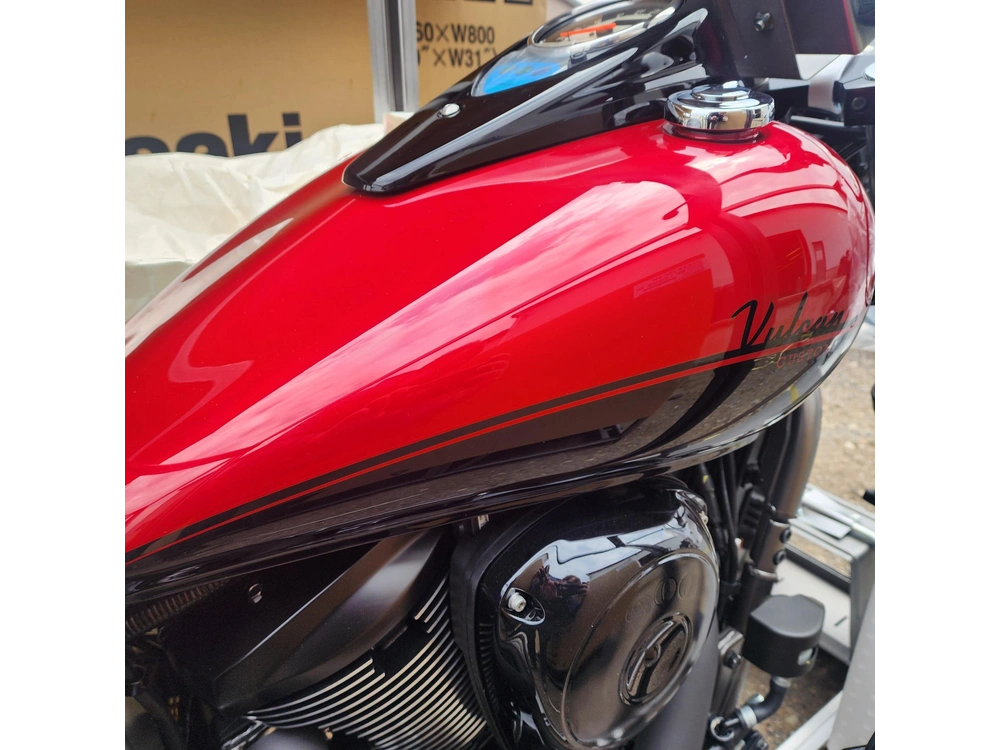 2025 Kawasaki Vulcan 900 Custom alt