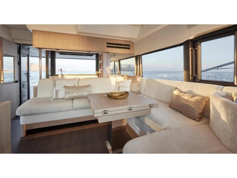 Prestige Yachts F4.9 2026 alt