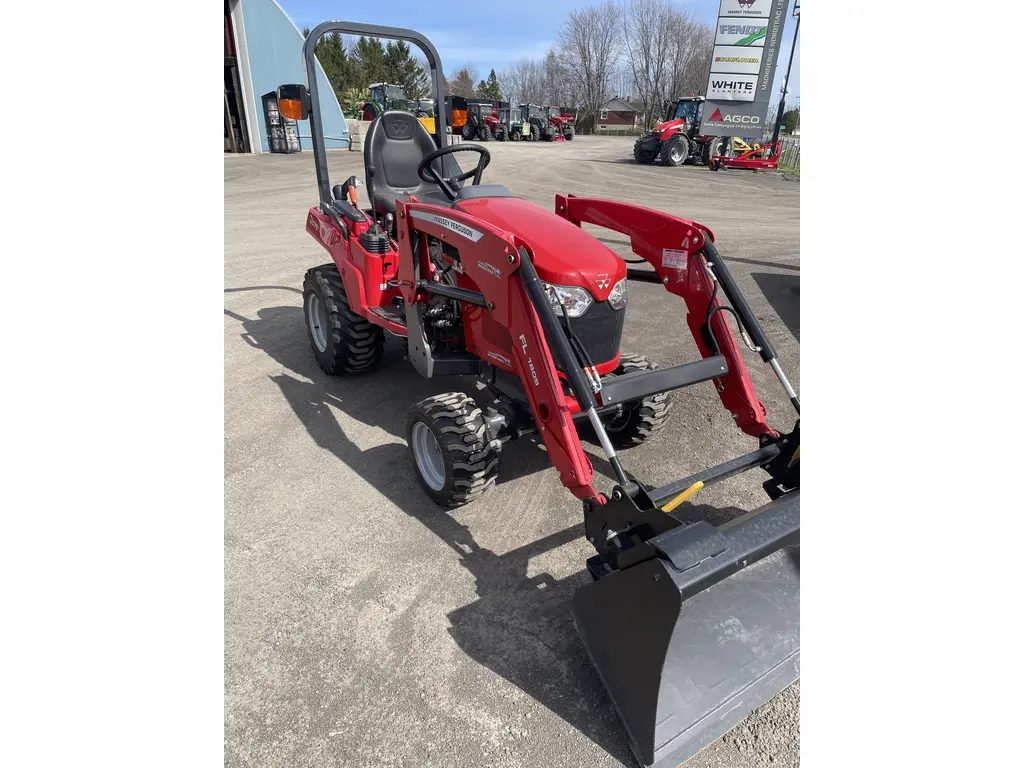 2023 Massey Ferguson GC1723L