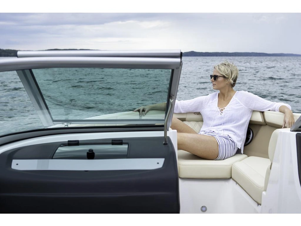 2026 Regal 2000 Es alt