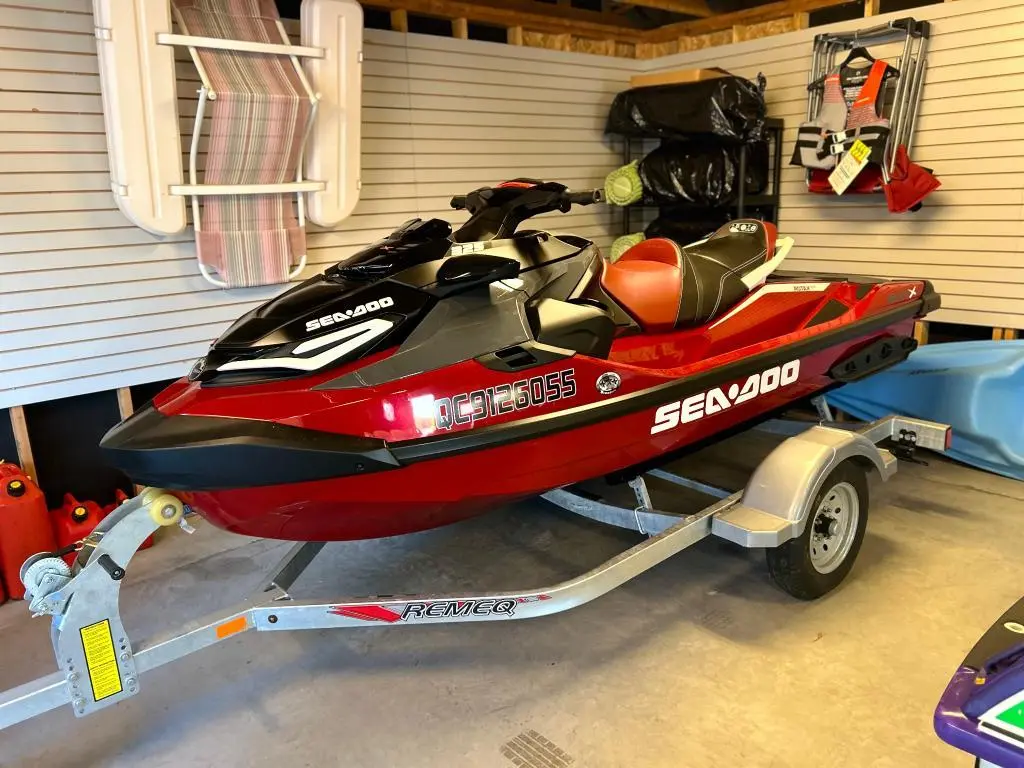 SEA-DOO RXT-X 325 2024