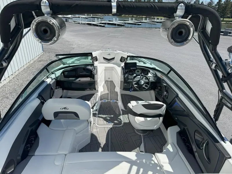 Monterey Boats 218 SS 2016