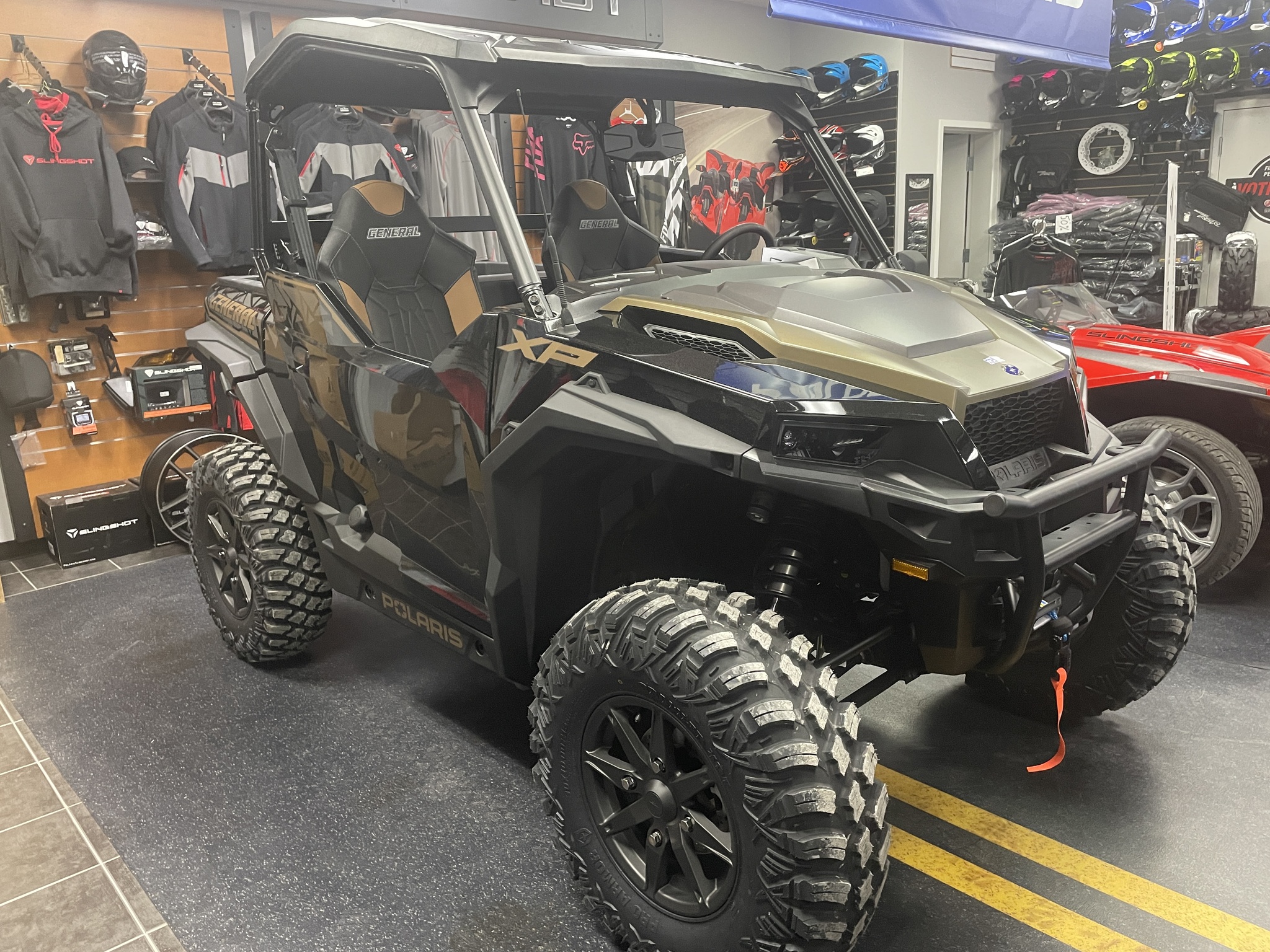 2023 Polaris GENERAL XP 1000 PREMIUM - BLACK CRYSTAL