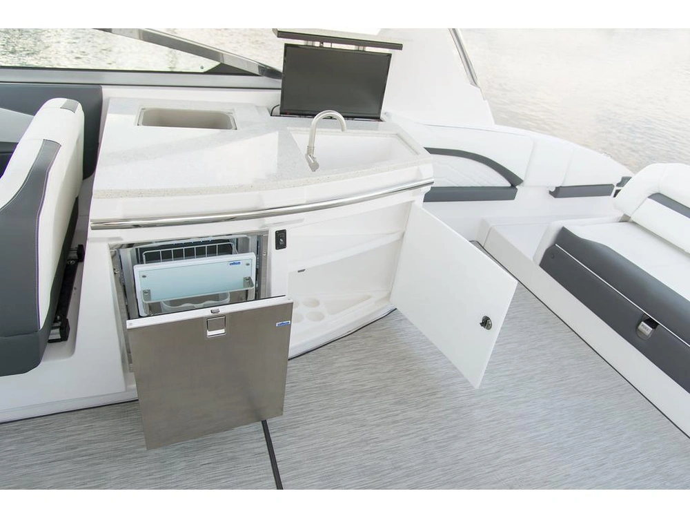 Regal 33 Obx 2026 alt