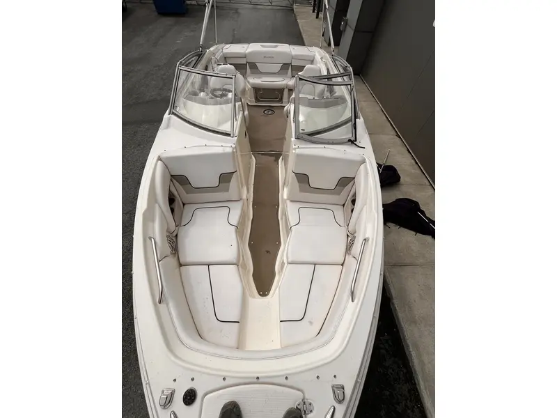 Larson LXI 258 volvo 5,7 2010