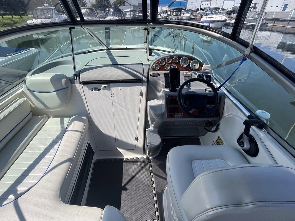 Bayliner 245 2007 alt