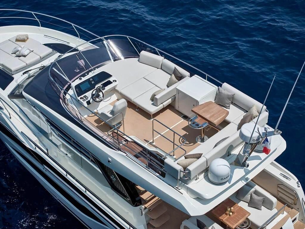 Prestige Yachts F4.9 2026 alt