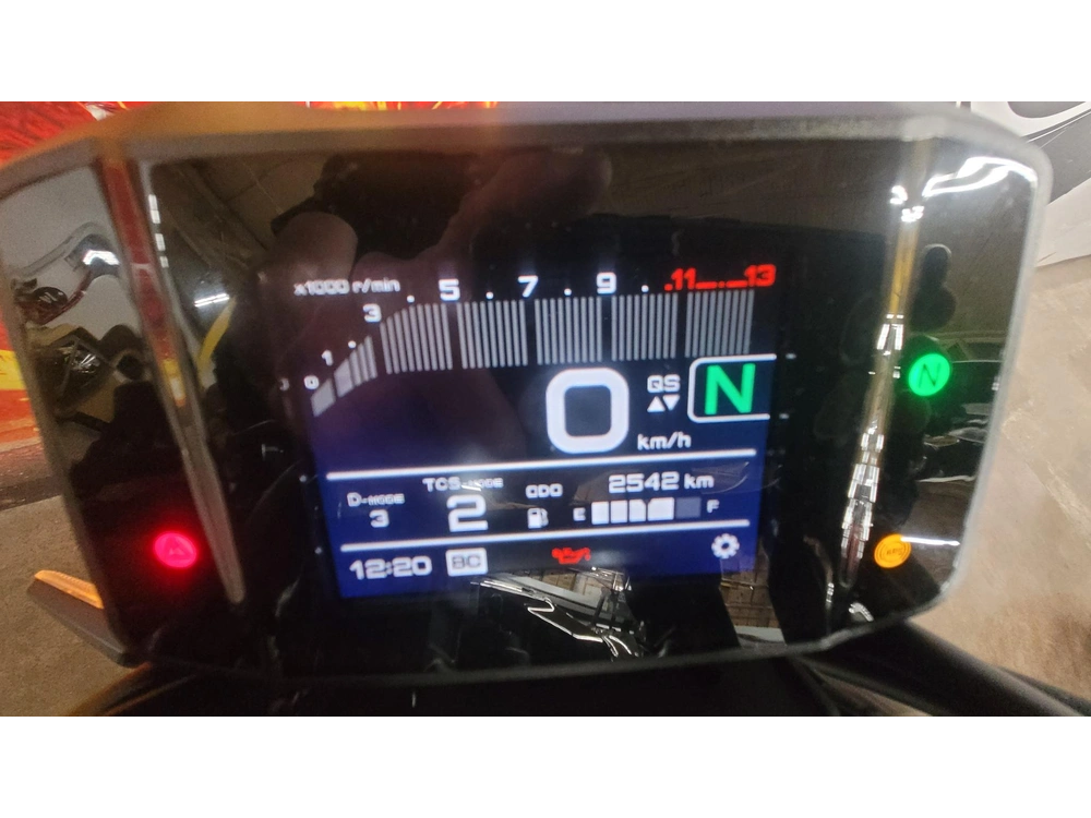 Yamaha Xsr 900 2024 alt