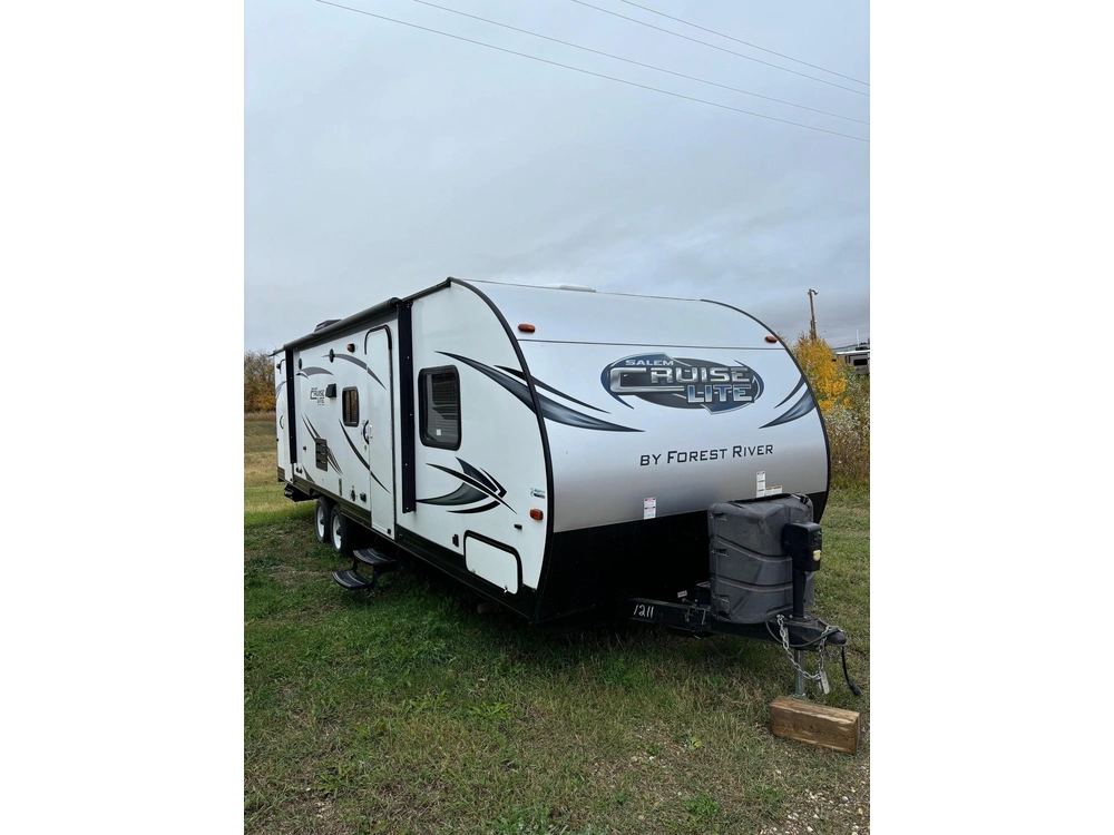 2017 Salem By Forest River Cruise Lite 263bhxl alt