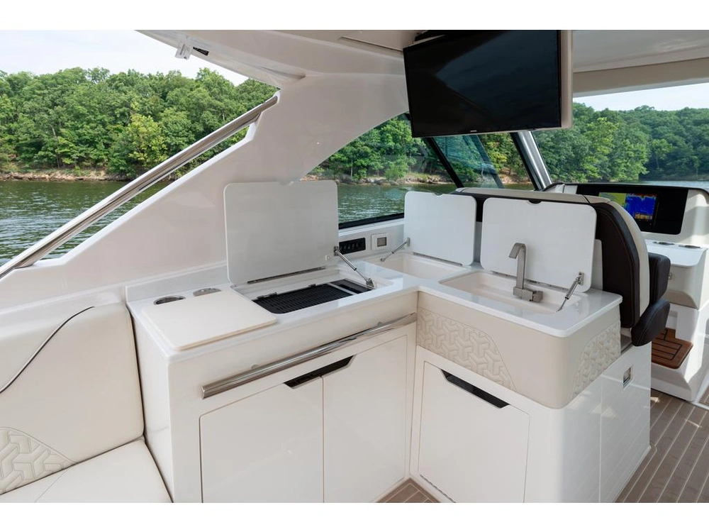 2026 Regal Lx 36 alt