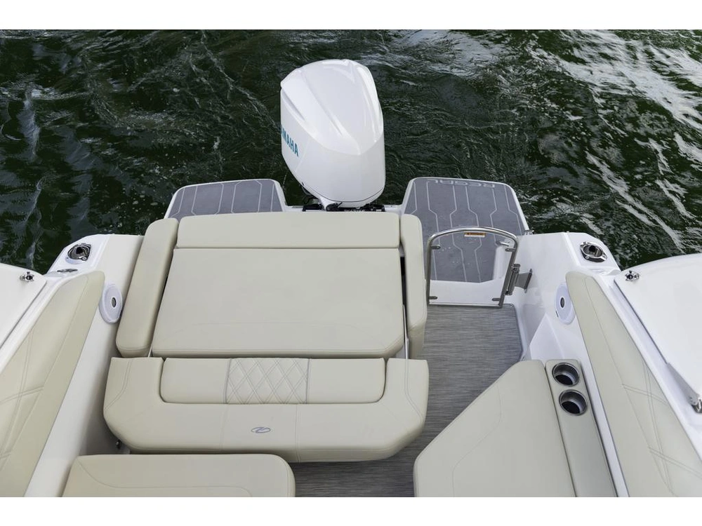 2026 Regal 26 Xo alt
