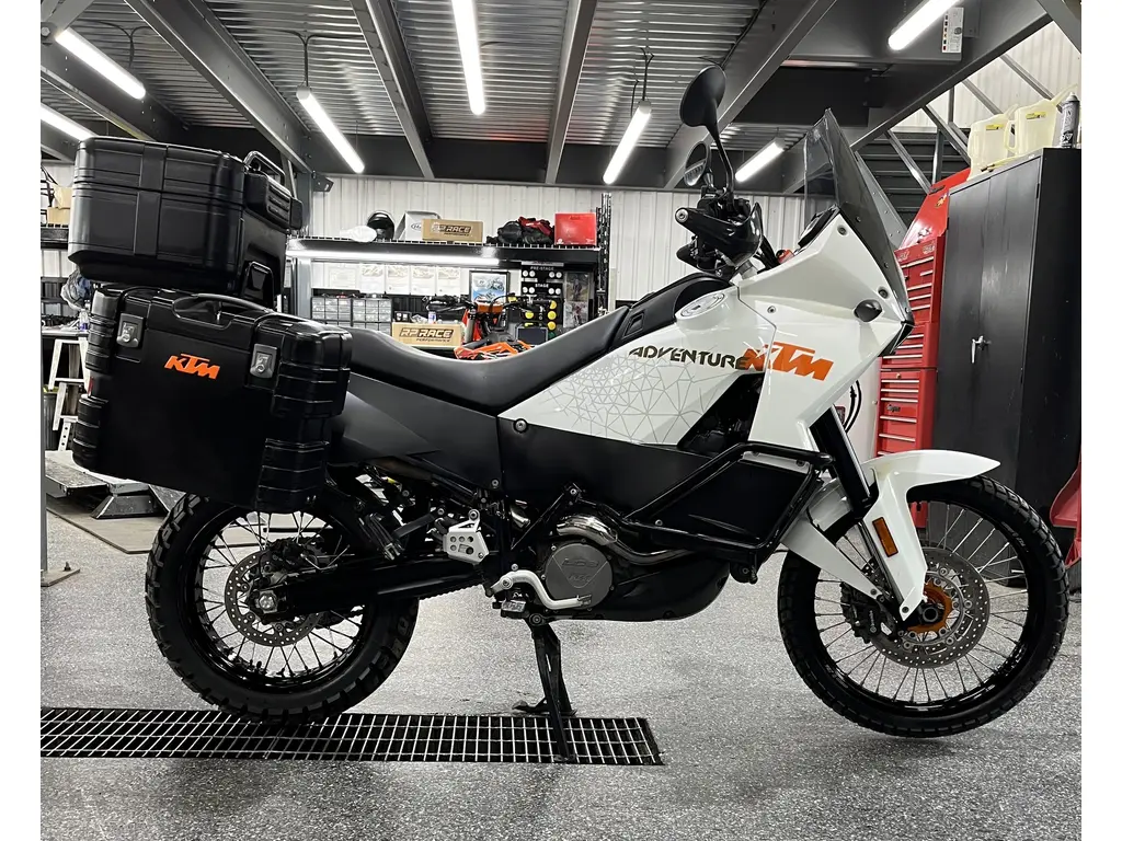2010 KTM 990 ADVENTURE 
