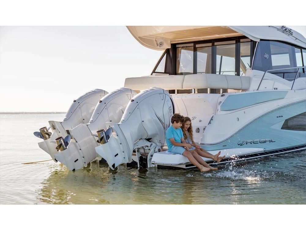 Regal 42 Xo 2026 alt