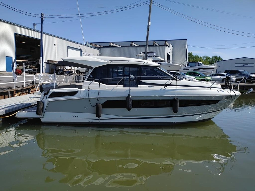 Jeanneau Nc 33 2018 alt