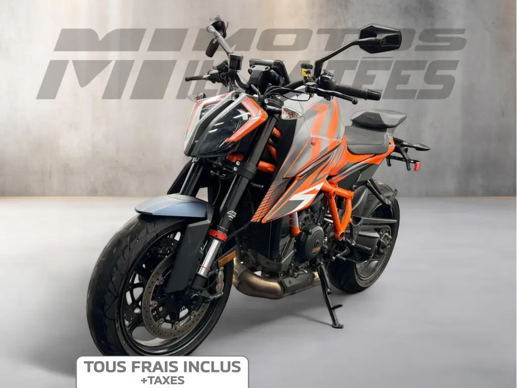 2021 KTM 1290 SUPER DUKE R