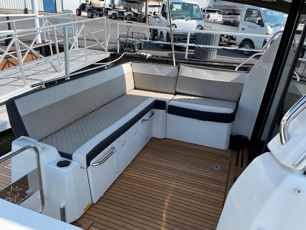 Jeanneau Nc 33 2018 alt