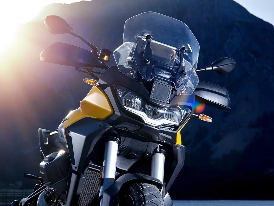 2024 Moto Guzzi Stelvio Aras Giallo Savana alt