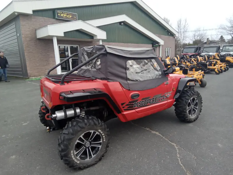 2017 Discovery UTV 1000