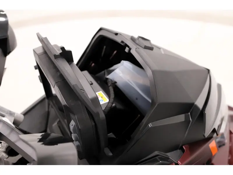 2025 Polaris PATRIOT 9R SWITCHBACK ASSAULT 146 9R 146