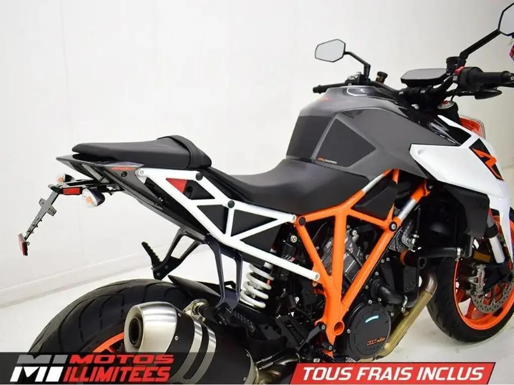 2018 KTM 1290 SUPER DUKE R