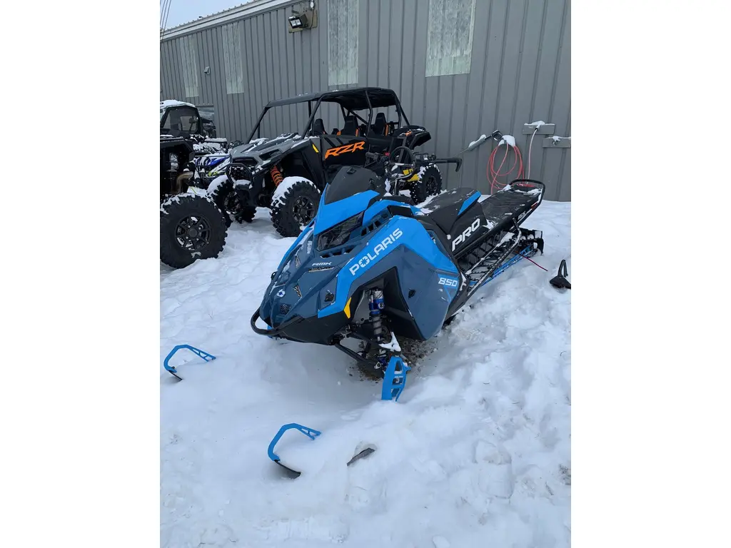 2024 Polaris 850 Pro RMK 165