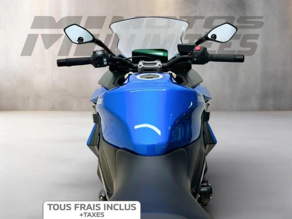 2022 Suzuki GSX-S1000GT
