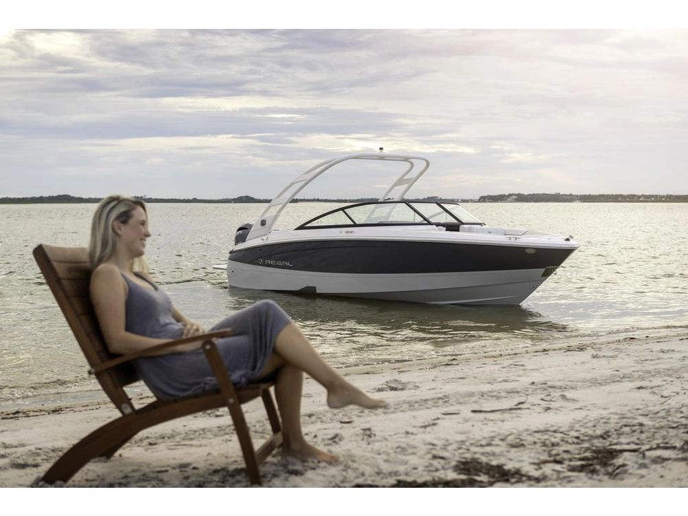 Regal Lx2 2026 alt