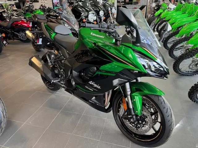 2025 Kawasaki NINJA 1100 SX SE