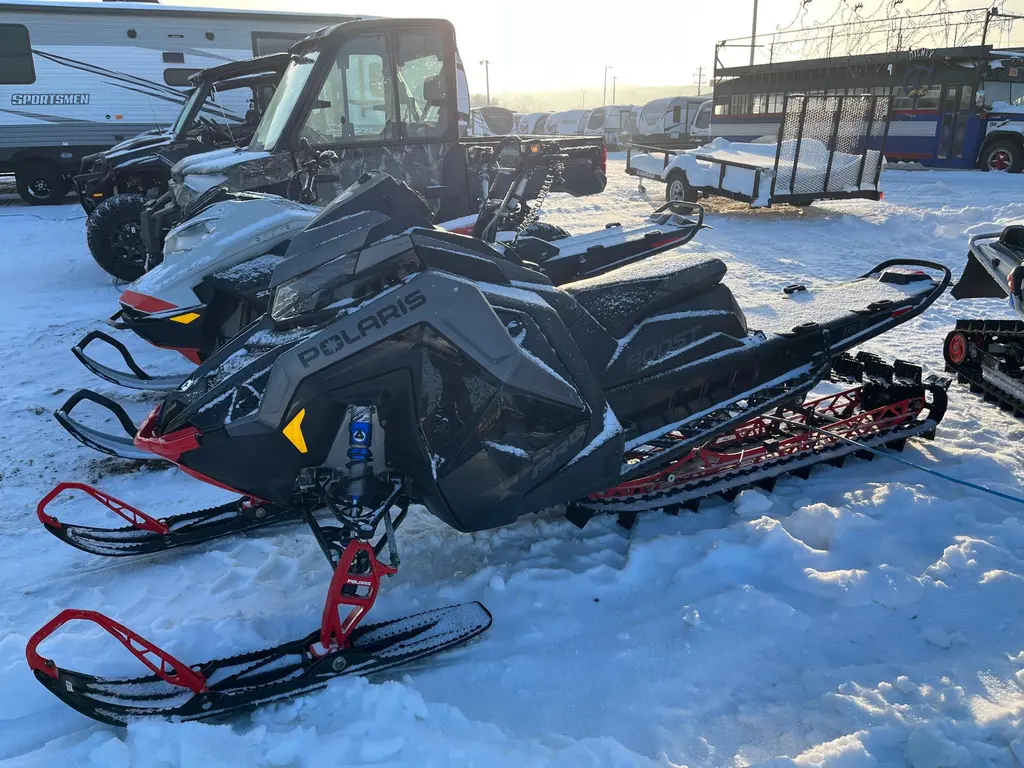2022 Polaris BOOST