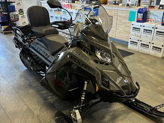 2025 Polaris Sno-25 650 Titanadv 1.8 7S