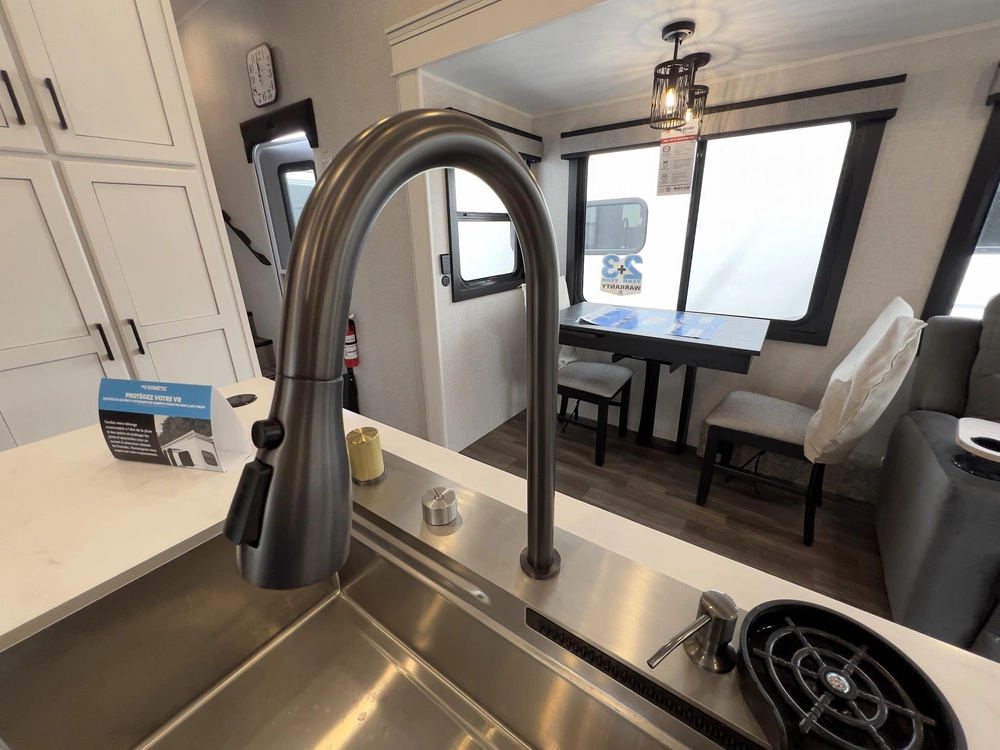 Jayco Eagle 355mbqs 2025 alt