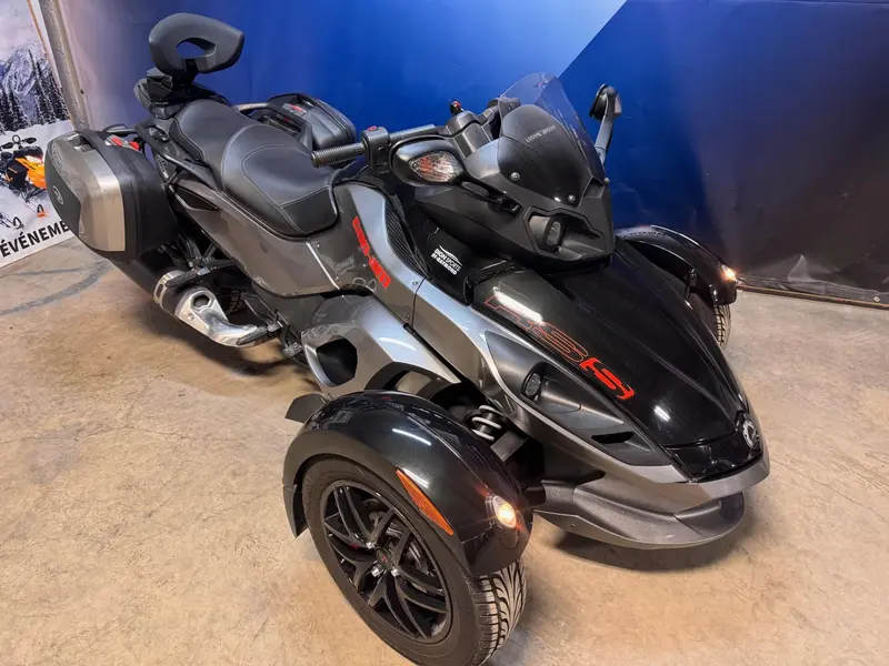 2011 Can-Am SPYDER RSS SE5 RS-S