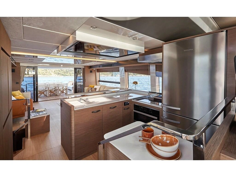 Prestige Yachts X 70 2026 alt